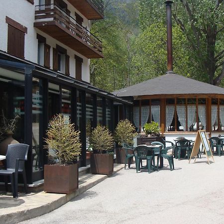Hostal Les Fonts Castellar De N'Hug Eksteriør billede