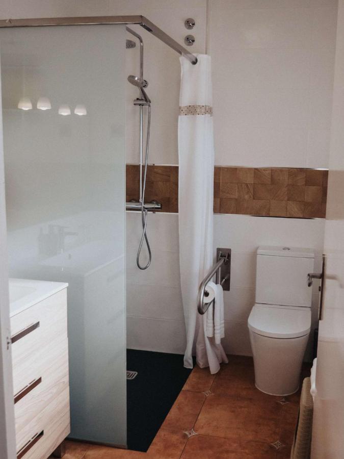 Hostal Les Fonts Castellar De N'Hug Eksteriør billede