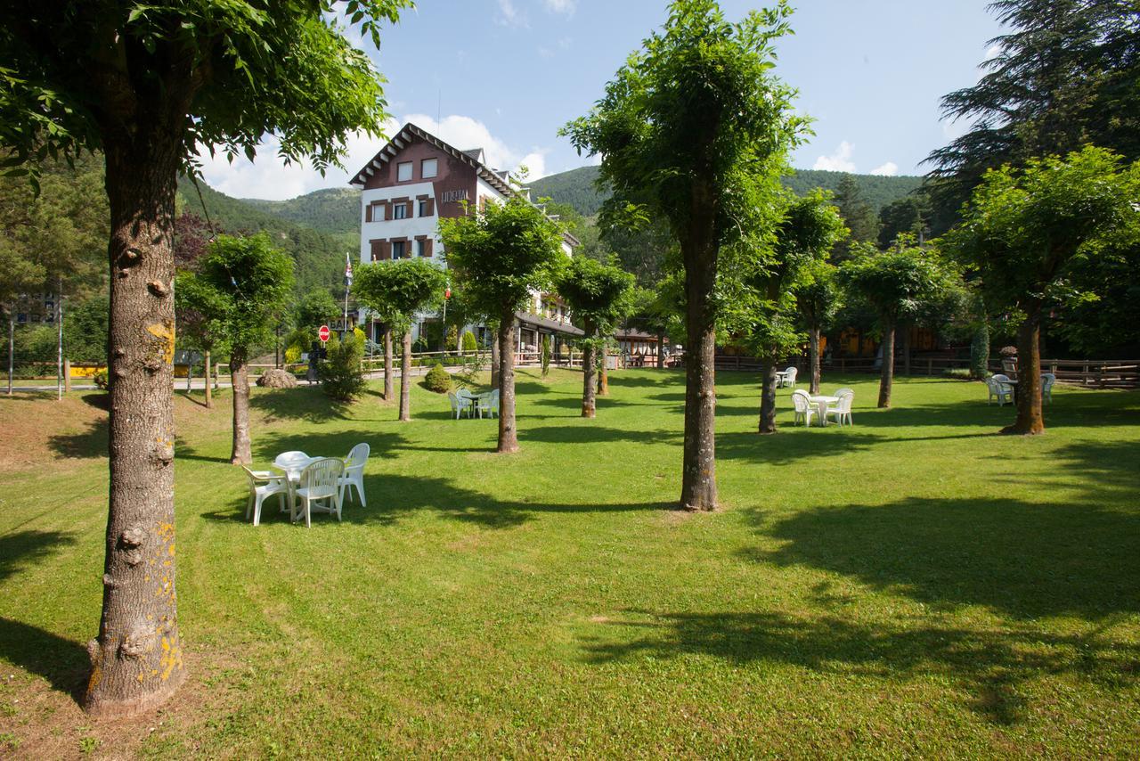 Hostal Les Fonts Castellar De N'Hug Eksteriør billede